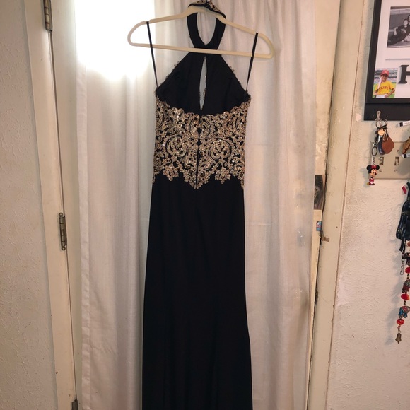 PROM DRESS - Picture 4 of 6